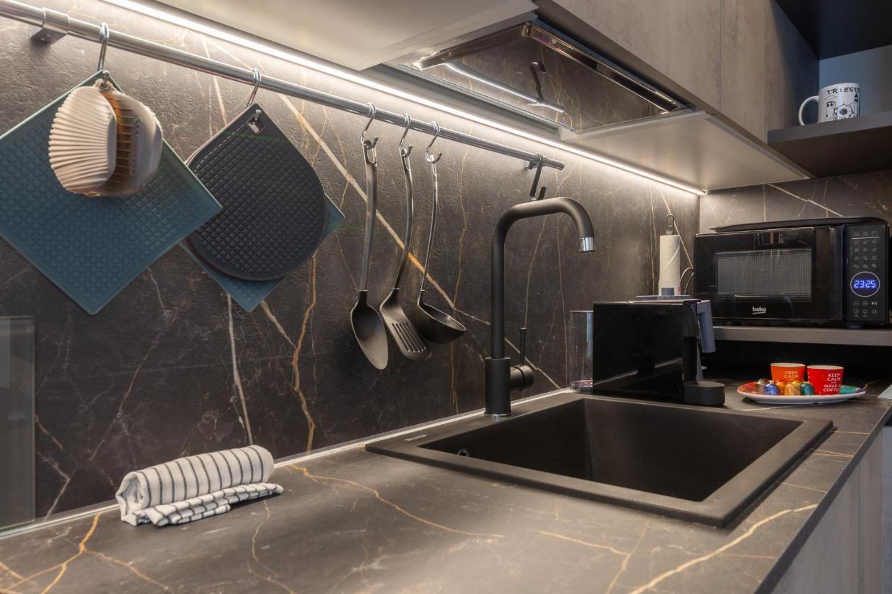 Liberty 37 Boutique Apartment Trieste Ngoại thất bức ảnh