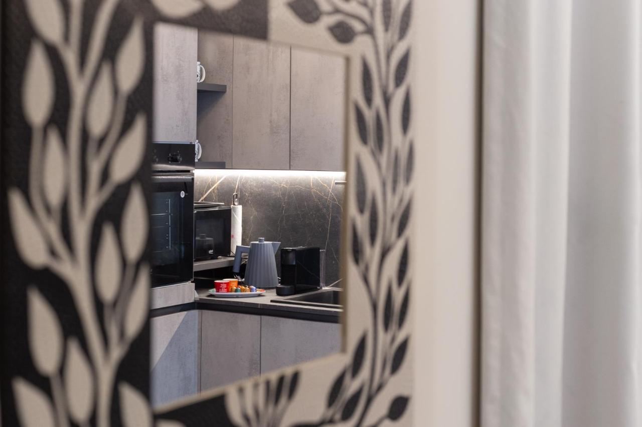 Liberty 37 Boutique Apartment Trieste Ngoại thất bức ảnh