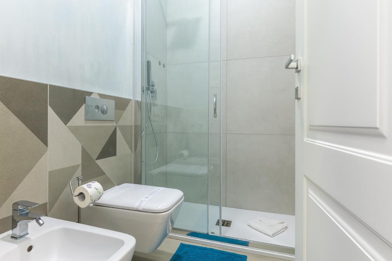Liberty 37 Boutique Apartment Trieste Ngoại thất bức ảnh