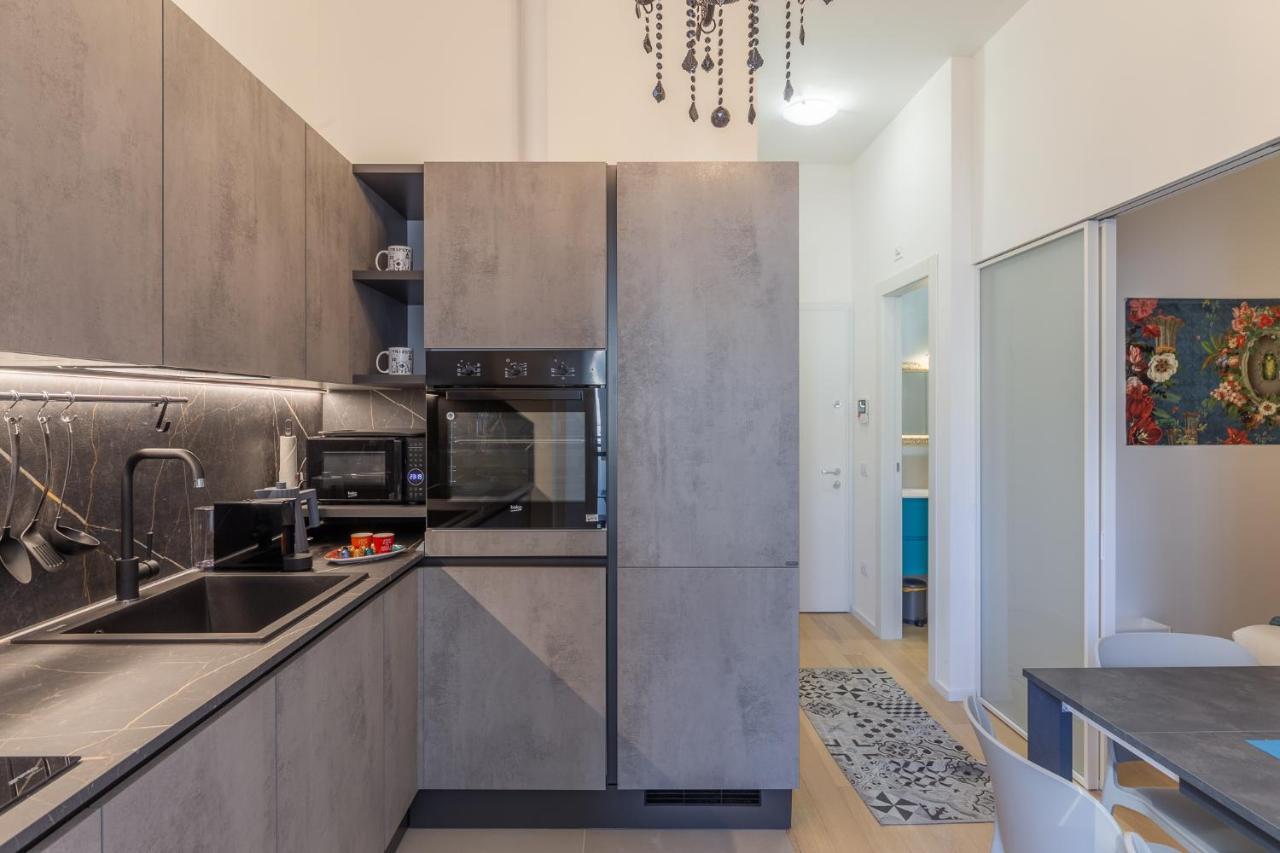 Liberty 37 Boutique Apartment Trieste Ngoại thất bức ảnh